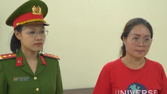 Kh&aacute;ch nước ngo&agrave;i thu&ecirc; xe m&aacute;y g&acirc;y tai nạn chết người: Khởi tố nữ lễ t&acirc;n kh&aacute;ch sạn