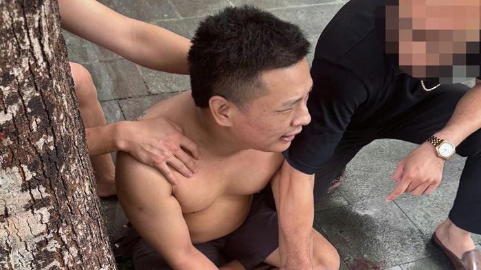 Thiếu t&aacute; C&ocirc;ng an phải kh&acirc;u gần 40 mũi khi bắt đối tượng ma t&uacute;y