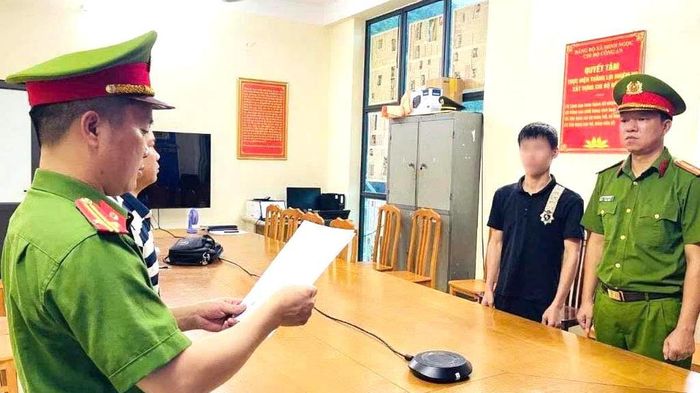 Khởi tố l&aacute;i xe tự g&acirc;y tai nạn giao th&ocirc;ng khiến nữ du kh&aacute;ch người Anh tử vong