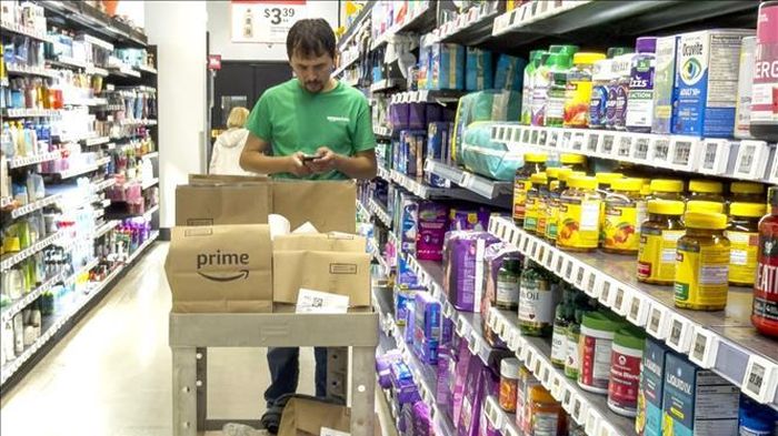 Tăng trưởng việc làm của Mỹ vượt dự báo trong tháng 8/2026