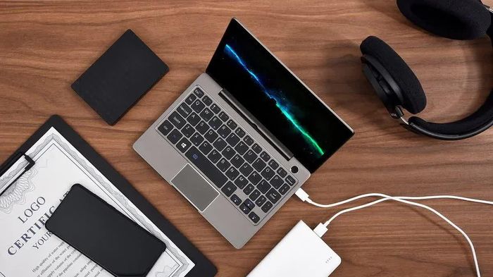 5 điều cần kiểm tra trước khi dùng sạc điện thoại cho máy tính
