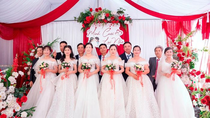 Đám cưới đặc biệt của 7 cặp vợ chồng trong gia đình ở Bắc Ninh
