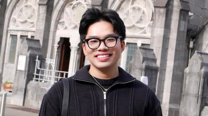 Từ suýt bỏ học đến giành học bổng thạc sĩ, chàng trai đi 14 nước trong 11 tháng