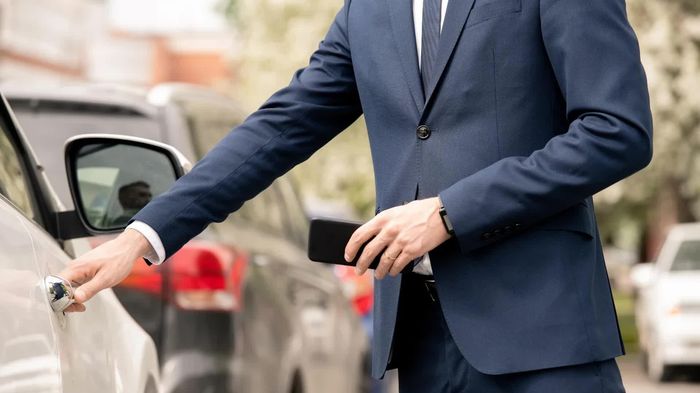 Lần đầu thuê xe tự lái: 8 điều cần lưu ý để đảm bảo an toàn, tránh mất tiền oan