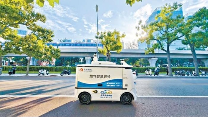 AI giám sát môi trường và xe không người lái canh gác đô thị Bắc Kinh