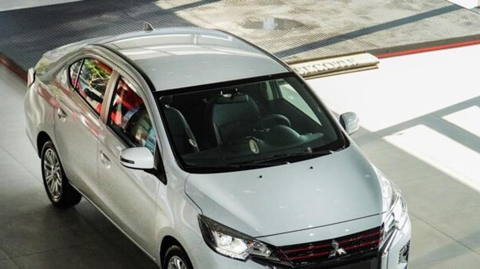 Đánh giá Mitsubishi Attrage CVT và MT tháng 9/2026: Mức giá lăn bánh kèm ưu đãi mới nhất