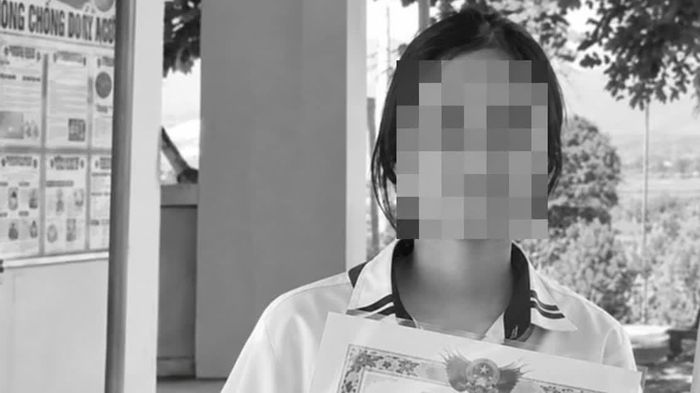 Nữ sinh lớp 9 mất liên lạc sau khi rời nhà, thi thể được tìm thấy dưới mương