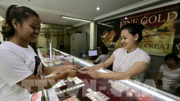 Giá bạc hôm nay 16/9: Bạc Phú Quý, DOJI, Ancarat biến động nhẹ