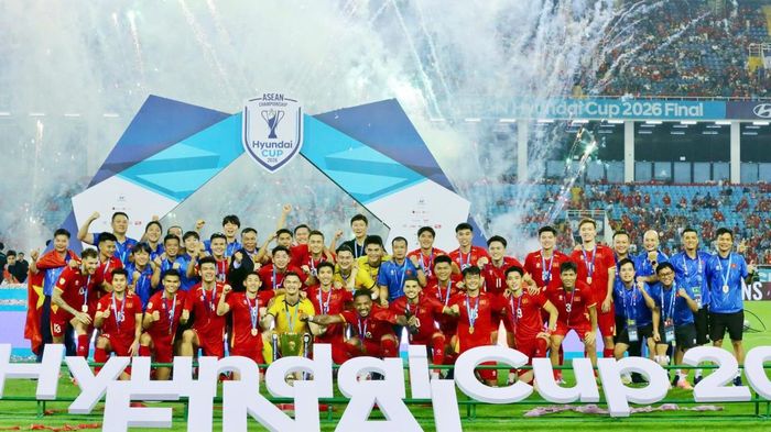 Hai ngôi sao Việt kiều mới toanh được gọi lên tuyển Việt Nam dự FIFA ASEAN Cup 2026