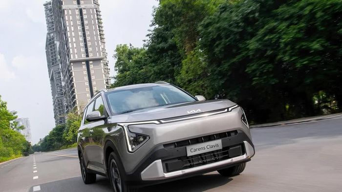 Kia Carens Clavis giá từ 639 triệu đồng tại Việt Nam