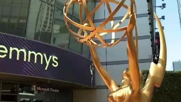Emmy rời truyền hình sau 7 thập kỷ, chuyển sang trực tuyến