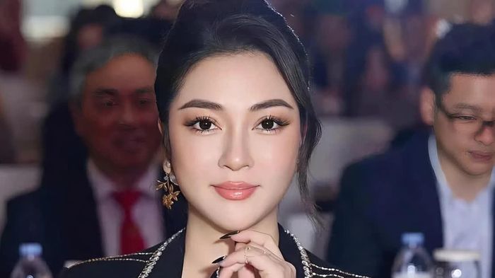 Hoa hậu Nguyễn Thị Huyền trở thành tiến sĩ