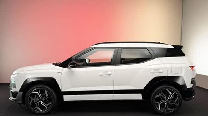 Hyundai trình làng xe SUV hạng B động cơ hybrid, thiết kế hầm hố