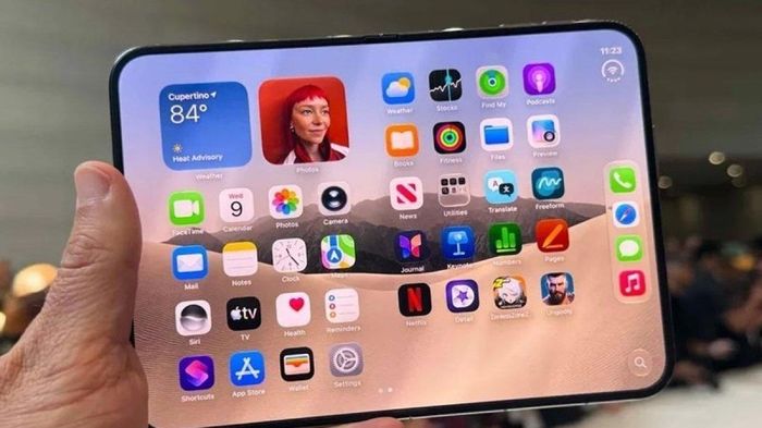 iPhone Duo cháy hàng chỉ sau 30 phút mở đặt trước