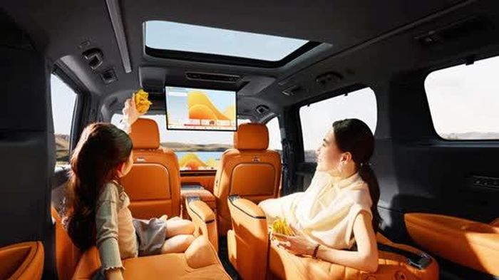 'Chuyên cơ mặt đất' công suất 438 mã lực, trang bị tiên tiến, giá gần 1,1 tỷ đồng