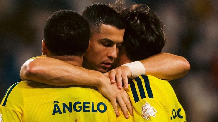 Joao Felix sửa sai cho Ronaldo, Al Nassr nhọc nhằn lấy 3 điểm