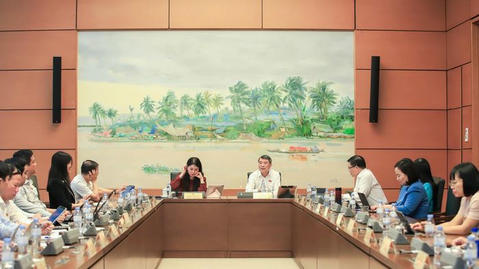Quốc hội dành cả ngày thảo luận 3 dự án luật về đất đai, nhà ở, bất động sản
