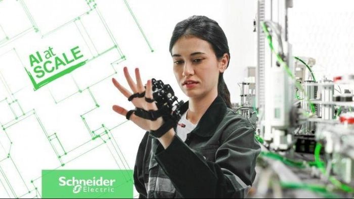 Schneider Electric hợp tác NVIDIA và HPE đưa AI vào vận hành nhà máy