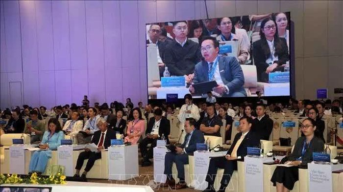 Diễn đàn Kinh tế Mùa thu 2026: Cần đột phá trong thu hút vốn công nghệ cao