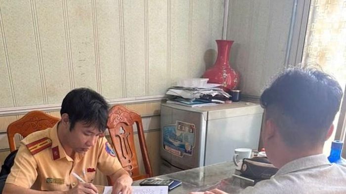 T&agrave;i xế t&ocirc;ng xe m&aacute;y rồi bỏ chạy ở Hải Ph&ograve;ng đối diện mức phạt tới 40 triệu đồng
